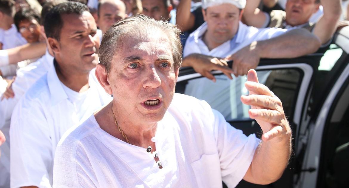 De 500 para 200 anos: João de Deus tem pena reduzida pela metade