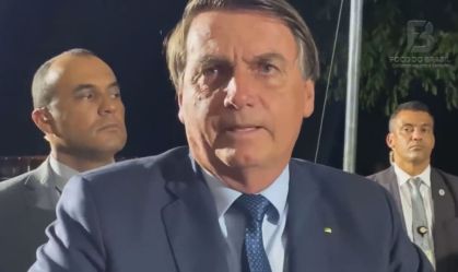 Jair Bolsonaro deve liberar R$ 20 bilhões para compra de vacinas