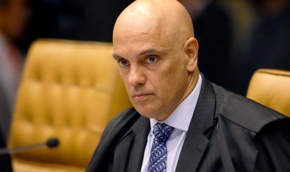 MP denuncia dois por ameaças em frente a residência de Alexandre de Moraes
