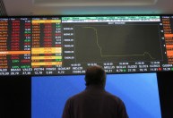 Economia reage à fala de Guedes, dose de reforço no Rio e mais de 21 de outubro