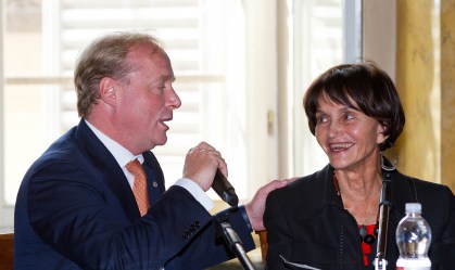 Princesa espanhola é primeira da realeza a morrer vítima do novo coronavírus