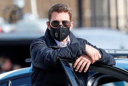 Tom Cruise durante gravação do sétimo filme da franquia "Missão Impossível"