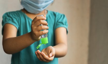 Infecção das crianças pela Covid-19 reflete o cenário que vivemos, diz pediatra