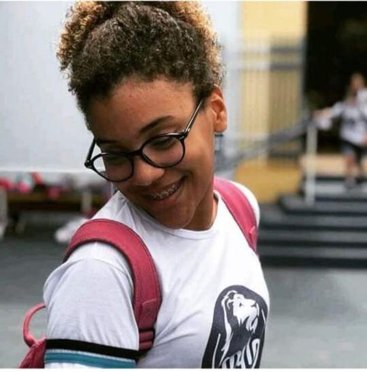 Nadadora Mariana Franklin Ferreira Silva, de 14 anos morreu de Covid-19
