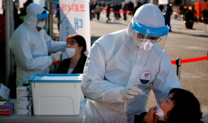 Coreia do Sul detecta nova cepa da Covid-19 em 3 pessoas que viajavam de Londres