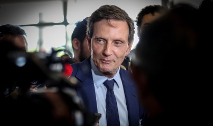 Crivella seria indicado para assumir ministério em troca de apoio a Lira