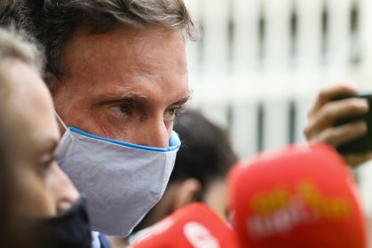 O prefeito do Rio, Marcelo Crivella, conduzido na Cidade da Polícia após prisão