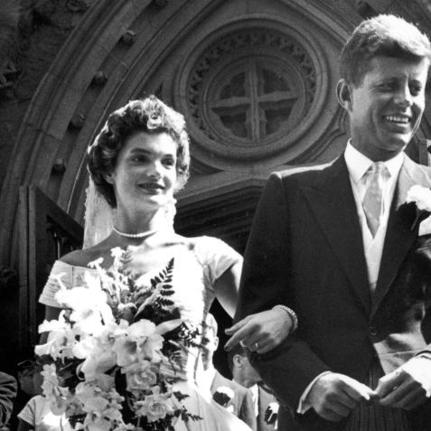 John e Jackie Kennedy em seu casamento / Foto: Reprodução/Pinterest