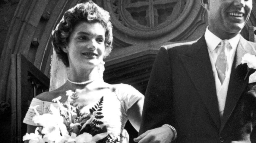 John e Jackie Kennedy em seu casamento / Foto: Reprodução/Pinterest