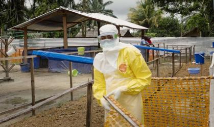 Médico que descobriu o ebola alerta para vírus mortais que ainda estão por vir