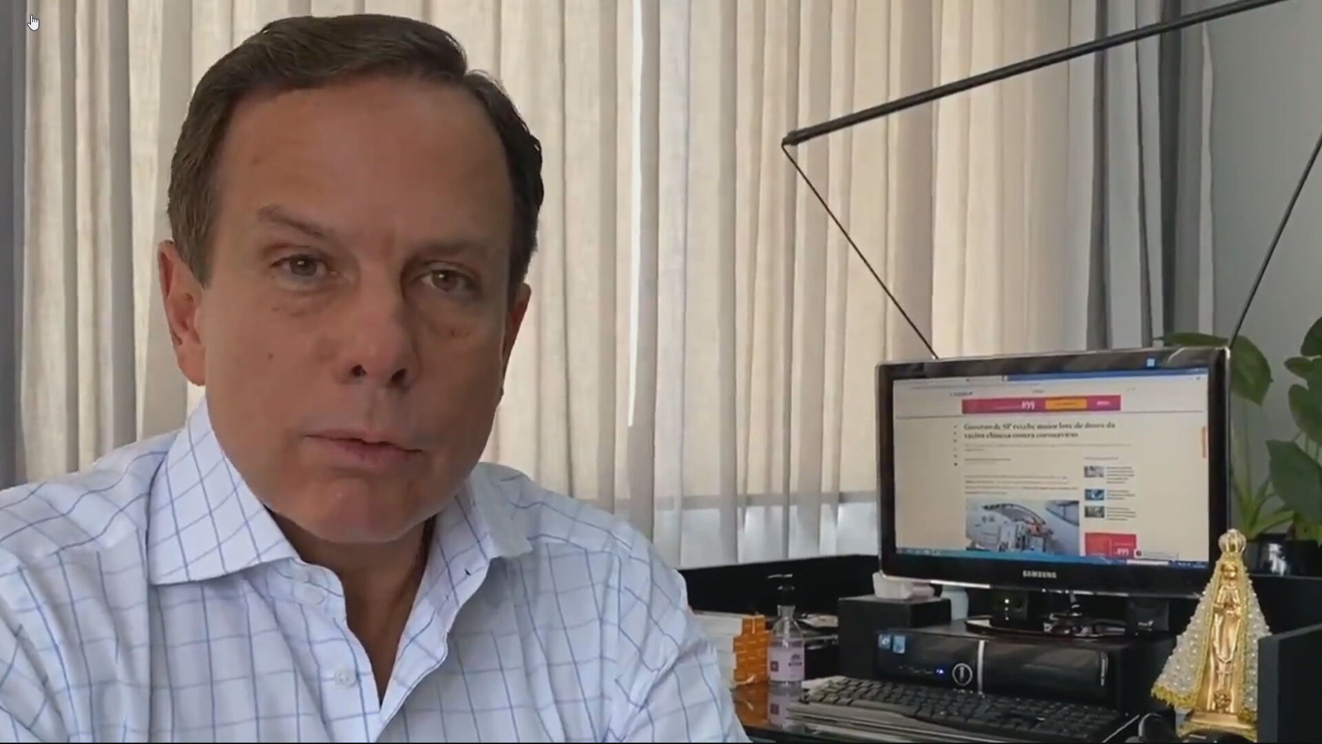 Governador de SP João Doria explica viagem a Miami (24.dez.2020)