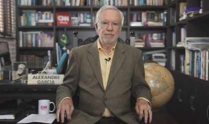 Alexandre Garcia: Doria poderia ter sido direto sobre volta para São Paulo