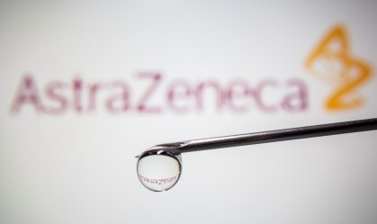 Países da UE podem processar AstraZeneca se empresa não honrar entrega de vacina