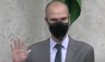 Continuo a lutar sem baixar a cabeça, diz Bruno Covas sobre tratamento de câncer