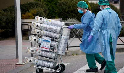 Espanha supera os 100 mil casos do novo coronavírus; mortos passam de 9 mil