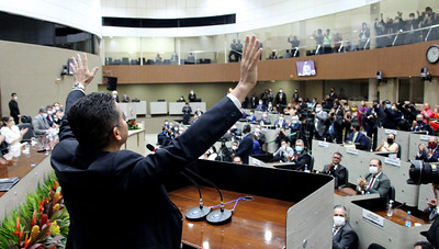 Com orçamento reduzido, David Almeida promete combater ‘desperdícios’ em Manaus