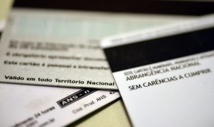 Planos de saúde terão mais prazo para aprovar pedidos não urgentes na pandemia