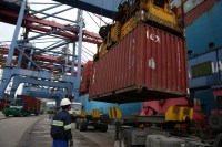 Fiesp defende leilão aberto para megaterminal de contêineres em Santos