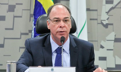Quem é Fernando Bezerra, ex-senador alvo de operação da PF