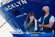 Navio de Jeff Bezos, batizado em homenagem à mãe, vai deixar de capturar foguetes