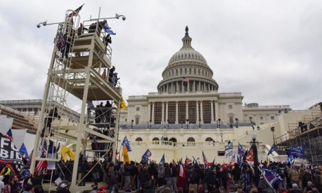 Manifestantes Trump