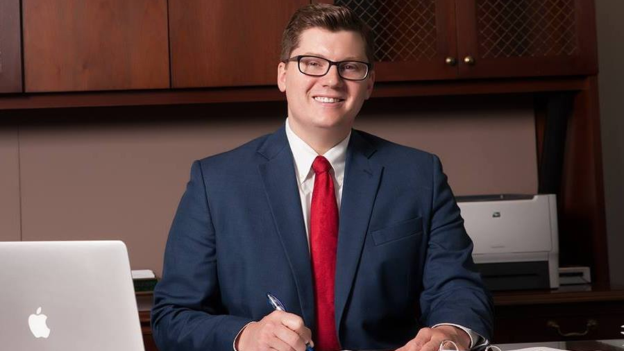 Jake LaTurner, deputado do Kansas pelo Partido Republicano