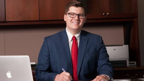 Jake LaTurner, deputado do Kansas pelo Partido Republicano