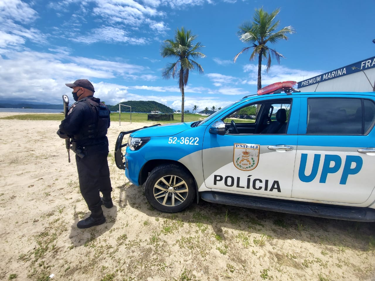Viatura de polícia do Rio de Janeiro