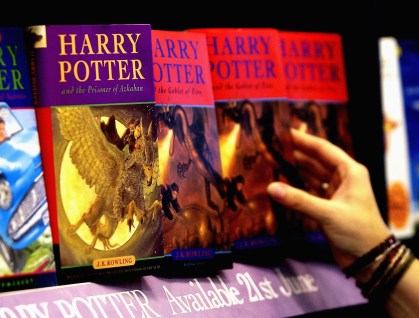 Plataforma "Harry Potter em Casa" fornece gratuitamente a versão em audiolivro d