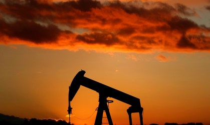 Bombeamento de petróleo em Scheibenhard, França 06/10/2017