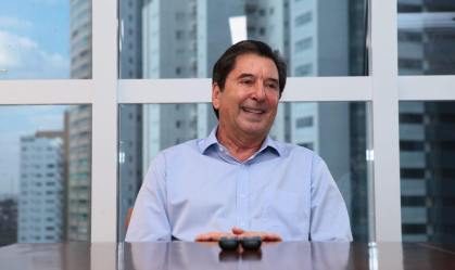Maguito Vilela, prefeito licenciado de Goiânia, morre aos 71 anos
