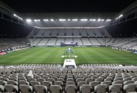 Corinthians é punido por cantos homofóbicos e não terá torcida contra o Vasco