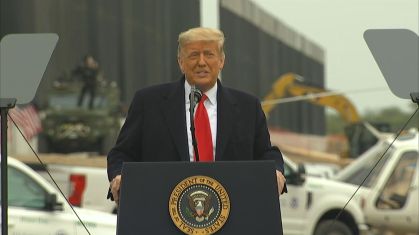 Presidente Donald Trump discursa durante visita ao Texas, nos Estados Unidos