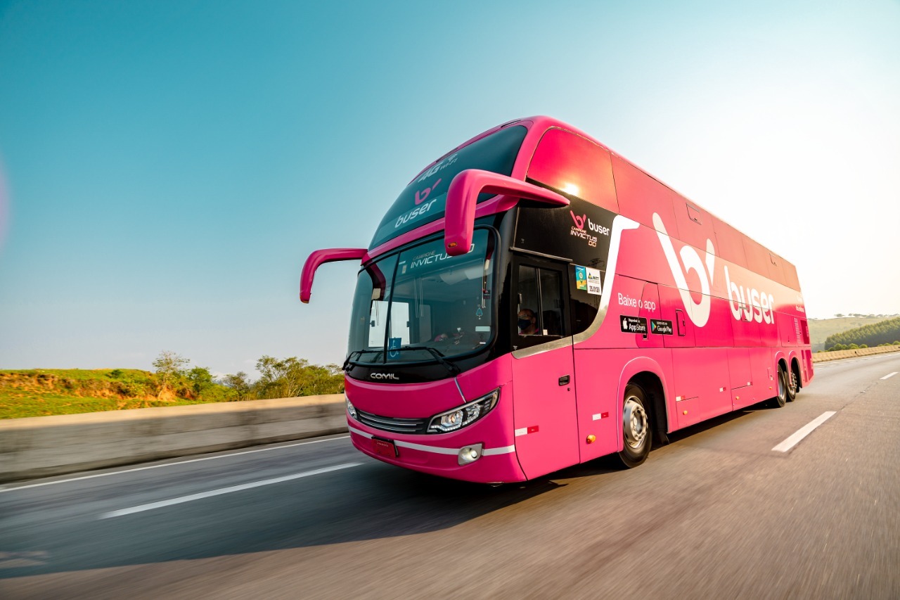 Plataforma de tecnologia  Buser oferece viagens de ônibus por fretamento no Bras