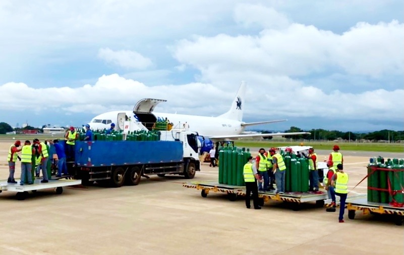 Avião