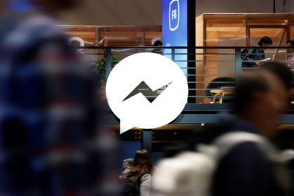 Logo do Facebook Messenger em feira de tecnologia em San Jose, Califórnia (EUA)