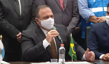 O ministro da Saúde, Eduardo Pazuello