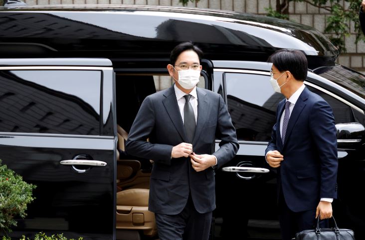 Jay Y. Lee, da Samsung