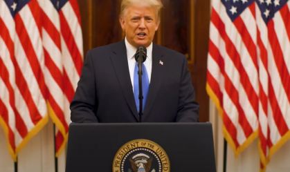 Trump se despede da Casa Branca, deseja sorte a Biden e condena violência