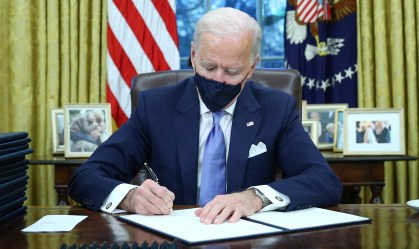 Joe Biden no Salão Oval da Casa Branca