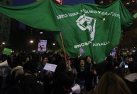 Direito ao aborto é incluído em esboço da nova Constituição chilena