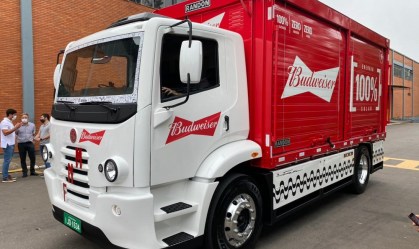 Caminhão elétrico da AMbev