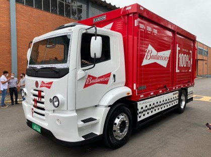 Caminhão elétrico da AMbev