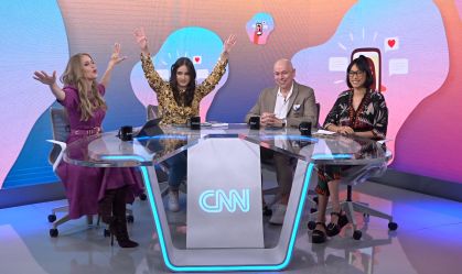 CNN Tonight: solteiros têm usado mais a tecnologia para paquerar