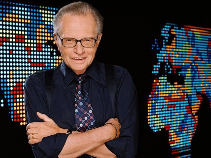 Jornalista Larry King morre aos 87 anos