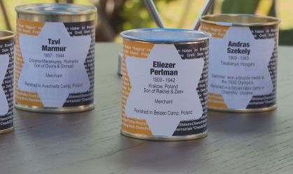 Velas homenageiam mortos no Holocausto (27.jan.2021)