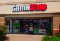 GameStop fechará número significativo de lojas enquanto investe em bitcoin