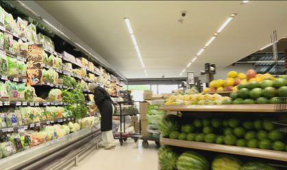 Pandemia de coronavírus derruba vendas de frutas e hortaliças em SP