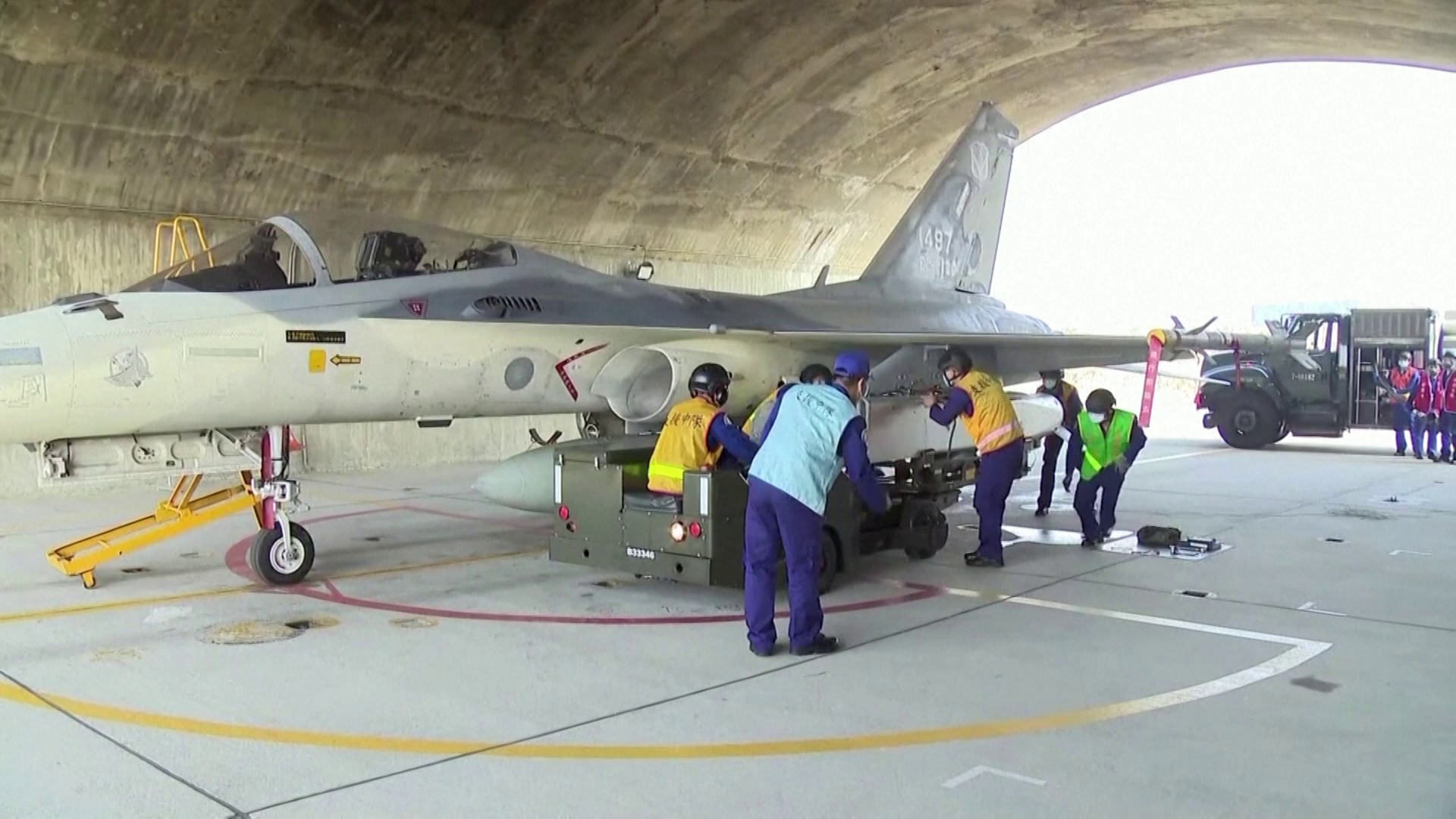 Força Aérea de Taiwan prepara jato para simulação de guerra