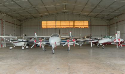 Além da aviação comercial,  as aeronaves de pequeno porte também resolveram ajud